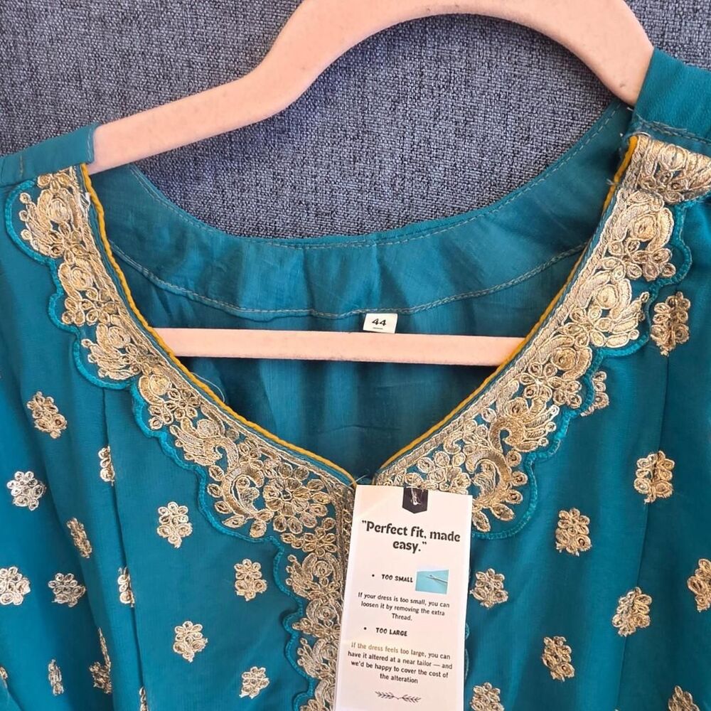 Unbranded Women's Blue and Green Dress